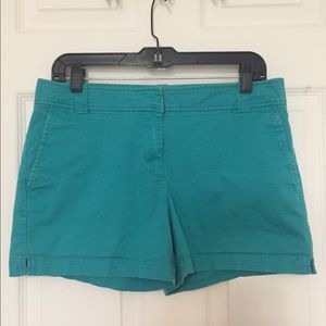 New York & Company Twill Stretch Shorts